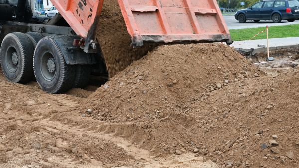 Soil Delivery in Richland